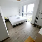 De Monzie 6pers Tv Wifi 2