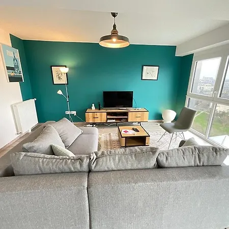 De Monzie 6pers Tv Wifi 2 Parking Apartment Nantes