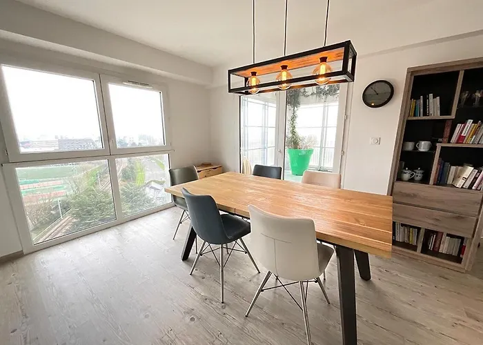 De Monzie 6pers Tv Wifi 2 Nantes